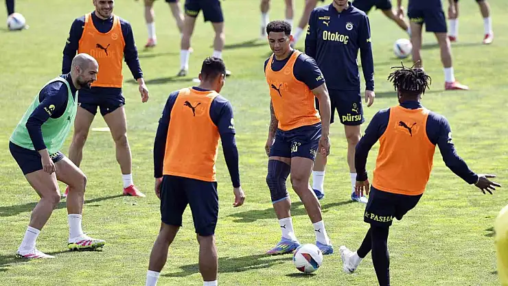 Fenerbahçe, Galatasaray derbisi için hazırlıklarına devam etti