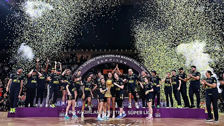 Fenerbahçe Opet, Kadınlar Basketbol Süper Ligi'nde üst üste 7. kez şampiyon