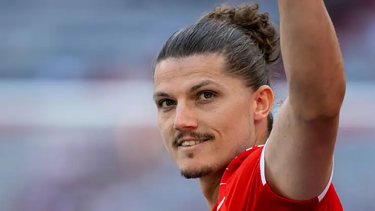 Fenerbahçe'ye Dortmund'un yıldızı teklif edildi!