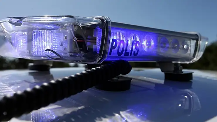 FETÖ'ye 10 ilde operasyon: 13 gözaltı!