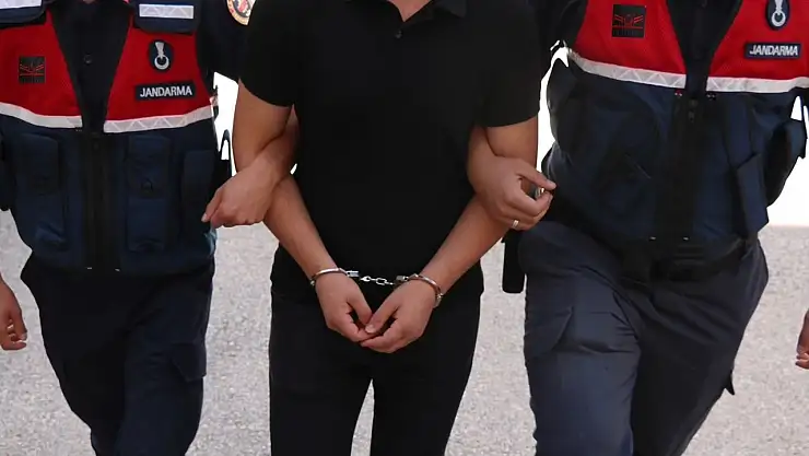 FETÖ'ye yardım suçundan aranan şahıs yakalandı