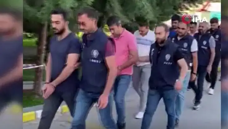 FETÖ'nün kamu mahrem yapılanmasına operasyon: Çok sayıda gözaltı var