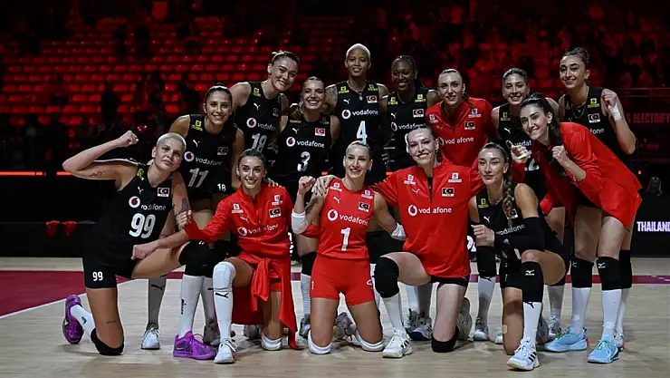 Filenin Sultanları, Kanada karşısında grup liderliği için sahada