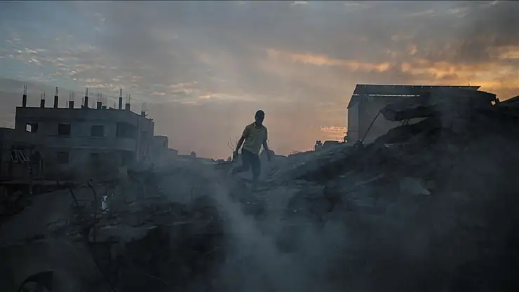 Filistin'de savaşın 26. günü! İsrail Cibaliya Mülteci Kampı'nı yine vurdu