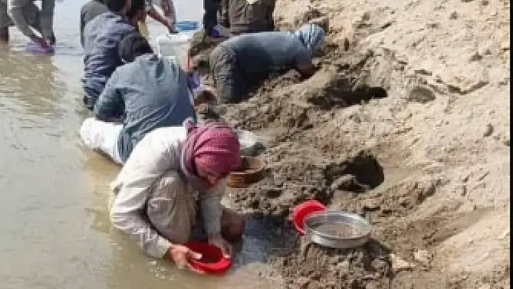 Fırat Nehri çekildi, altın ortaya çıktı! Hadis gerçek mi oluyor?