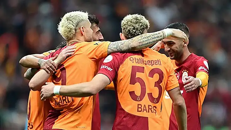 Galatasaray, deplasmanda üst üste galibiyet rekorunu elde etti