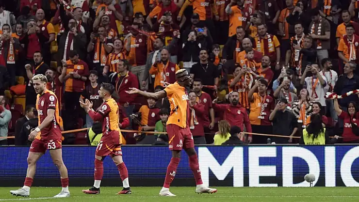 Galatasaray fırtına gibi: Yenilmezlik serisi 28 maça çıktı