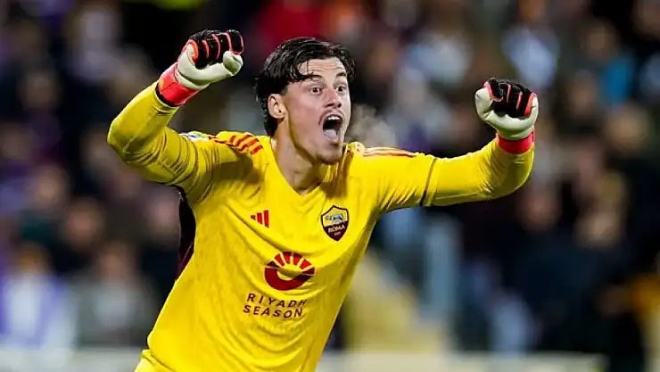 Galatasaray'ın yeni kalecisi Mile Svilar mı oluyor?