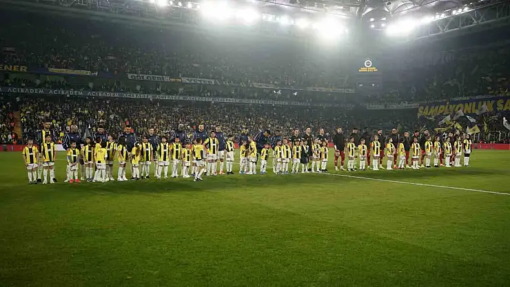 Galatasaray, Kadıköy'de ilk yarıyı önde kapattı!