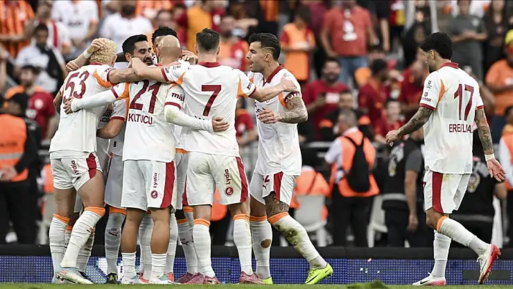Galatasaray, Şampiyonlar Ligi'nde Frankfurt deplasmanında