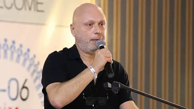 gazeteci evinde ölü bulundu