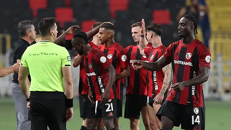 Gaziantep FK, Burak Yılmaz yönetiminde ilk galibiyetini aldı