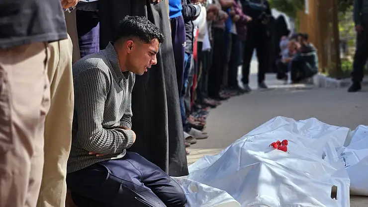 Gazze'de 4'ü çocuk, 10 kişi daha hayatını kaybetti!