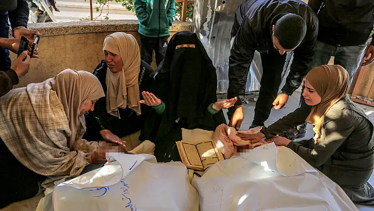 Gazze'ye yönelik saldırılar sürüyor