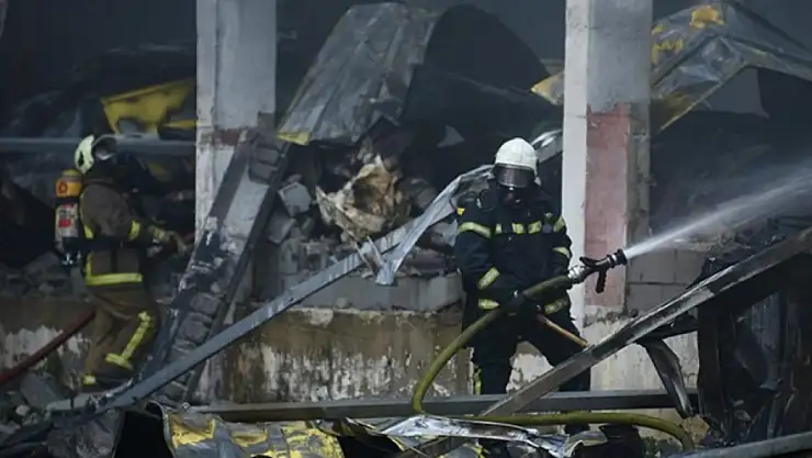 Gece kulübünde korkutan yangın: 51 ölü!