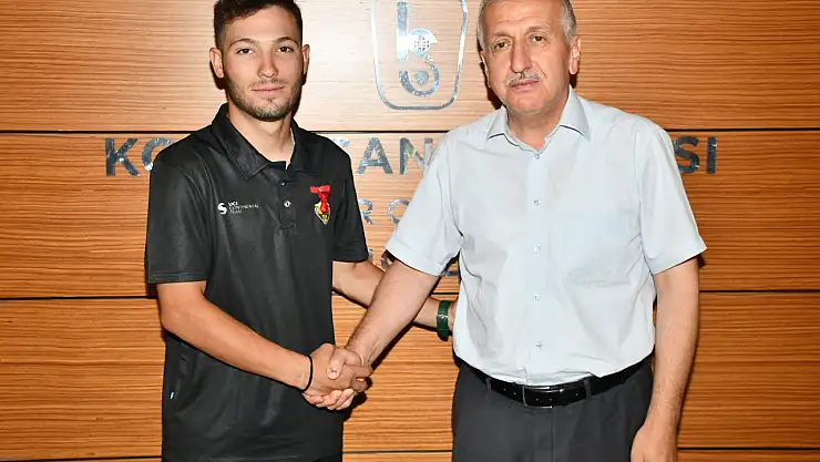 Genç bisiklet sporcusu Avrupa ikincisi oldu, KSO Başkanı Büyükeğen altın hediye etti
