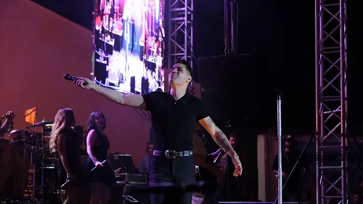 Gençlerin sevdiği ünlü isimden Konya'ya övgü dolu sözler! Bakın neler söylemiş...