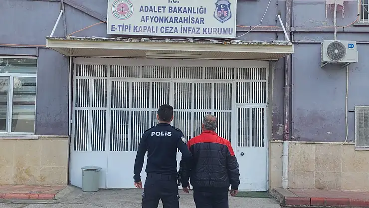 Gittiği hastanede televizyon çaldı!