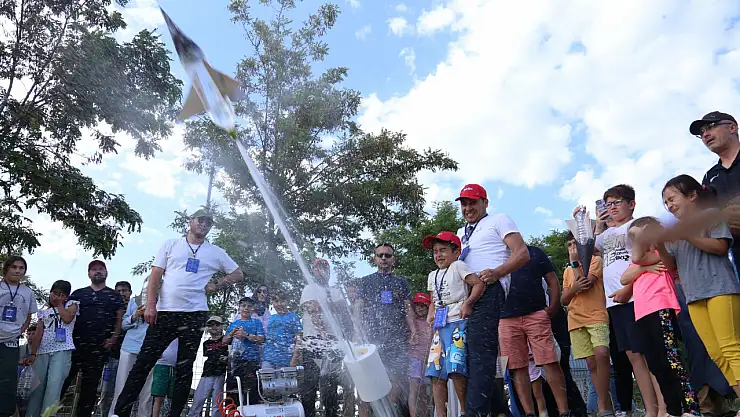 Gökyüzü meraklıları bir araya geldi