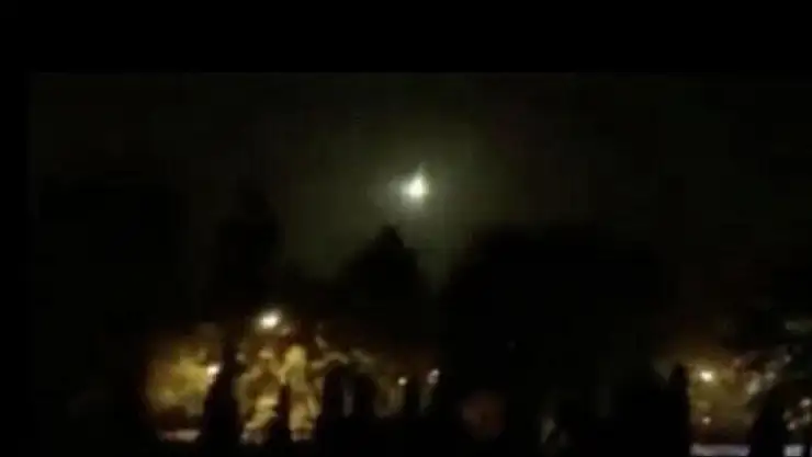 Görenleri hayrete düşürdü! İstanbul'a meteor mu düştü?