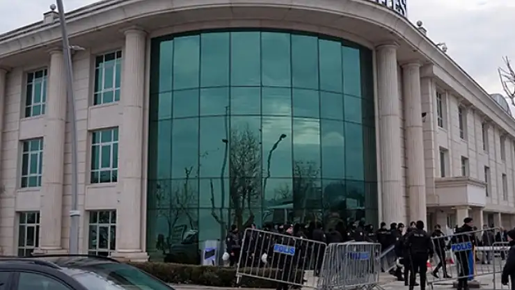 Gözaltına alınan belediye başkanı adliyeye sevk edildi!