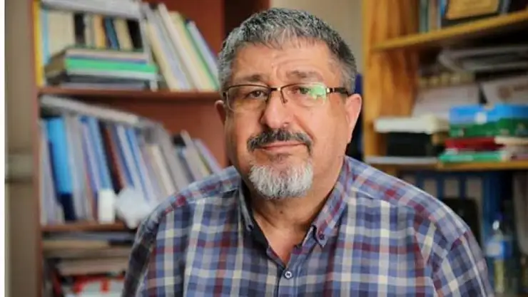 Gündeme bomba gibi düşen iddia! Ünlü ekonomist Konukman'dan 'Enflasyonla mücadele diye bir şey yok!' açıklaması