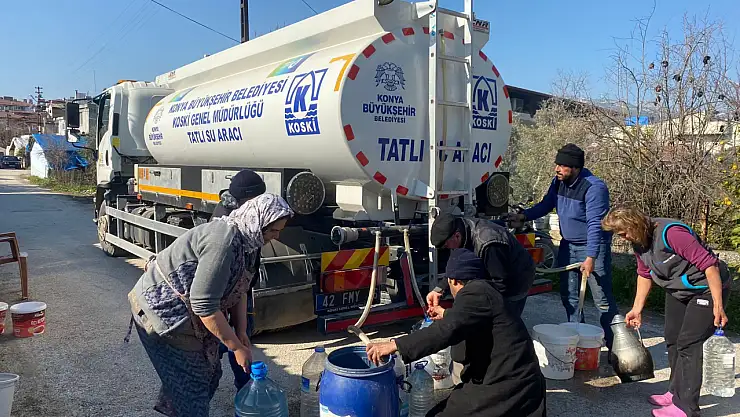 Hatay`da su şebekesine Konya ekipleri hayat verdi