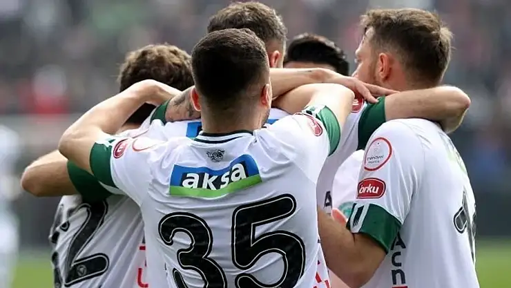 Konyaspor'dan hayati bir 3 puan!