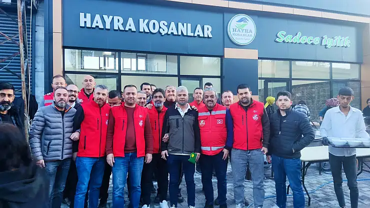 Hayra Koşanlar yeni depo açılışını anlamlı bir iftarla taçlandırdı