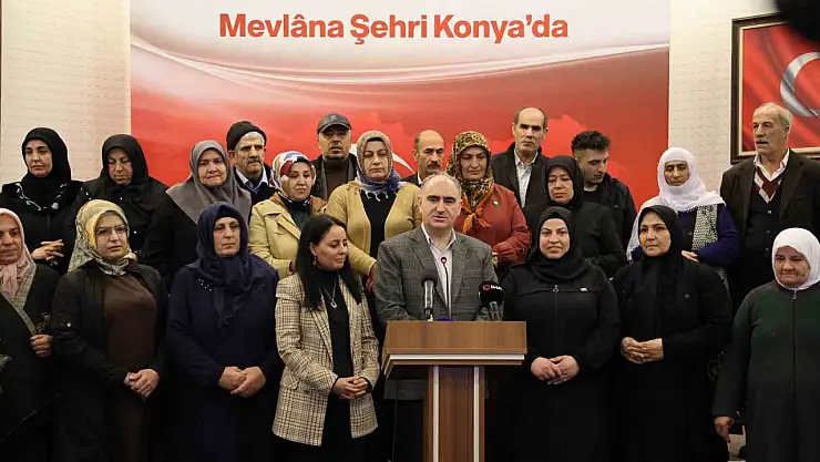 HDP'ye karşı oturma eylemi gerçekleştiren Diyarbakır anneleri Konya'ya geldi