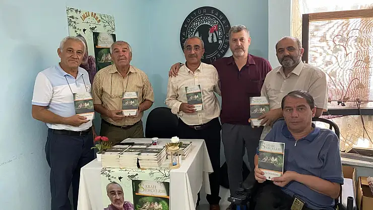 Helim Demirörs Selçukya Kültür Evinde Okurları İle Buluştu