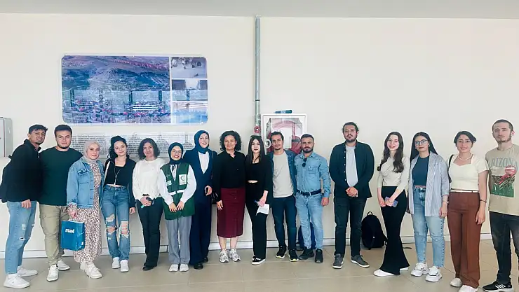 Hemşirelik Fakültesi'nde 'Madde Bağımlılığından Korunmada Farkındalık Eğitimi' düzenlendi!