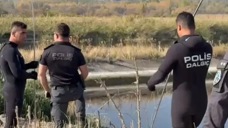 Her yerde aranan polis memurundan acı haber: Cansız bedeni nehir kıyısında bulundu!