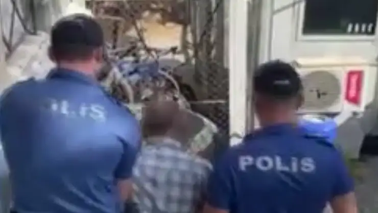Her yerde aranan şahıs yakayı ele verdi!