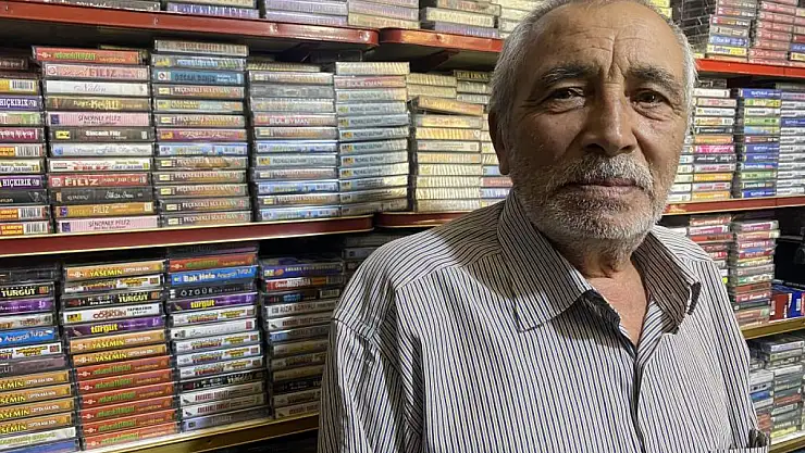 Hırdavatçılıktan kasetçiliğe geçiş: 45 yıldır bu işi yapıyor
