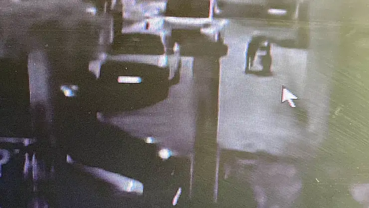 Hırsızlar kameraya yakalandı