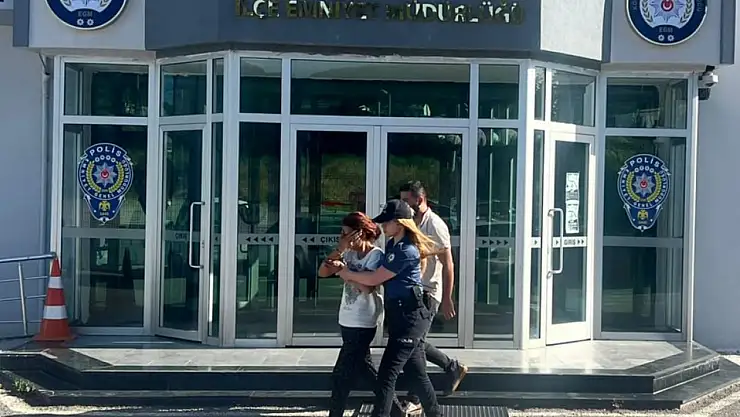 Hırsızlıktan aranıyordu suçu işleyeceği esnada yakalandı