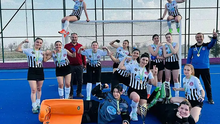 Hokeyde Türkiye Şampiyonluğu!