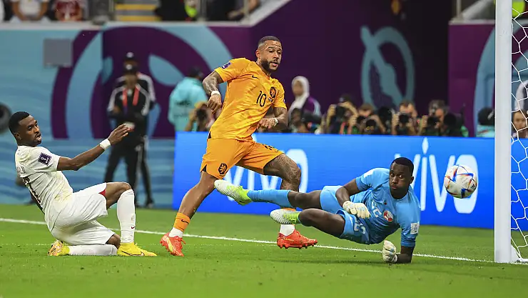 Hollanda lider olarak 2.tur'da