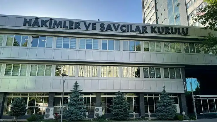 HSK'da 3 bin 423 hakim ve savcının görev yeri değiştirildi