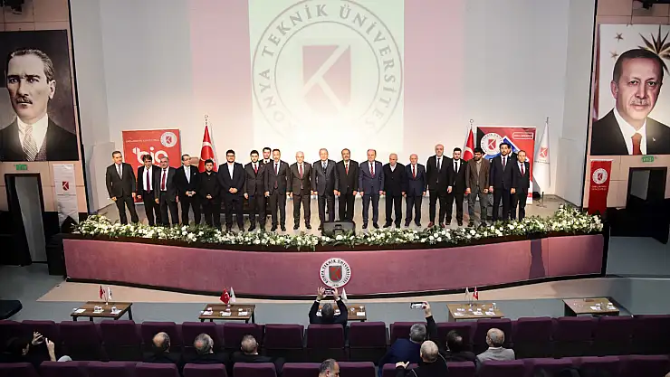 Hulusi Akar Konya'da terörsüz Türkiye vurgusu yaptı
