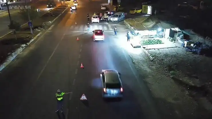 Huzur 63 uygulamasında 35 şahıs yakalandı!