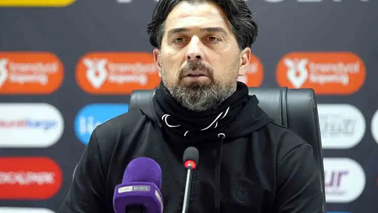 İlhan Palut: 'Rahat bir pozisyonda değiliz'