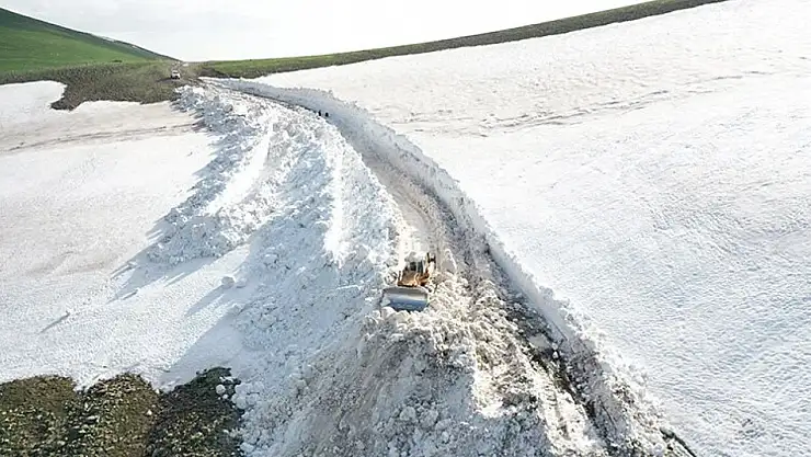İlkbahar'da karla kapalı yollar açılıyor!