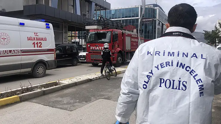 İnşaatta iple asılı halde ceset bulundu