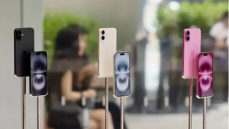 iPhone 17: iPhone 17 Pro Max Türkiye'de tanıtıldı: Fiyatlar dudak uçuklattı, işte özellikler