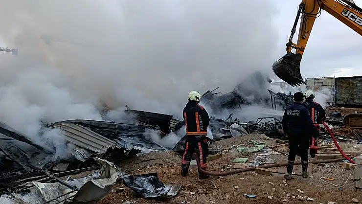 İşçilerin kaldığı konteynerde yangın çıktı!