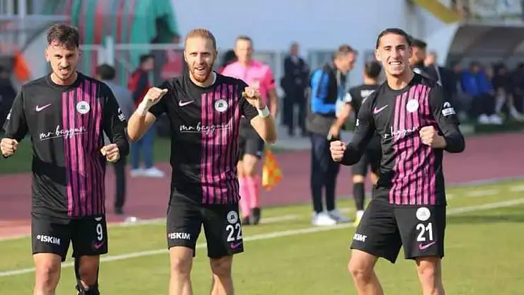 Isparta 32 Spor, Fuat Buruk ile sözleşme imzaladı