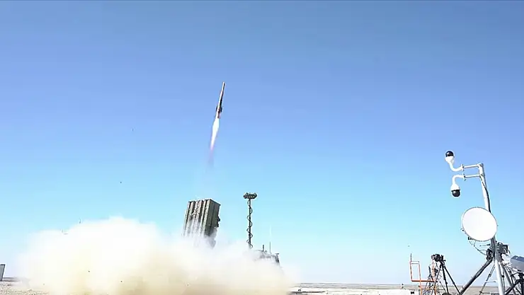 İsrail'den füze sistemleri satın alınıyor