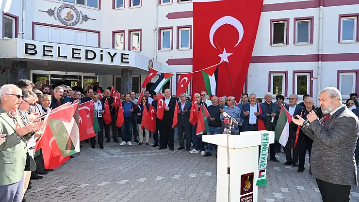 İsrail'in Filistin'e olan saldırısını Seydişehir Belediyesi protesto etti